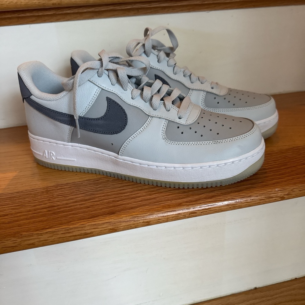 Nike Air Force 1 Gray and Black Sneakers